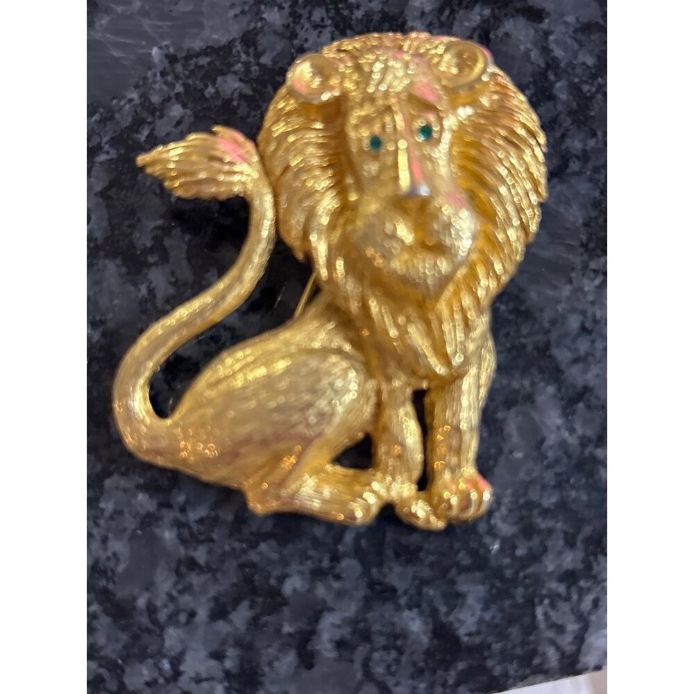 Vintage Gold-Tone Lion Brooch With Green Gem Eyes Textured Mane Statement Big